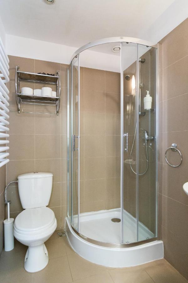 Szeroka 33 D-F By Homeprime Cracovia Exterior foto